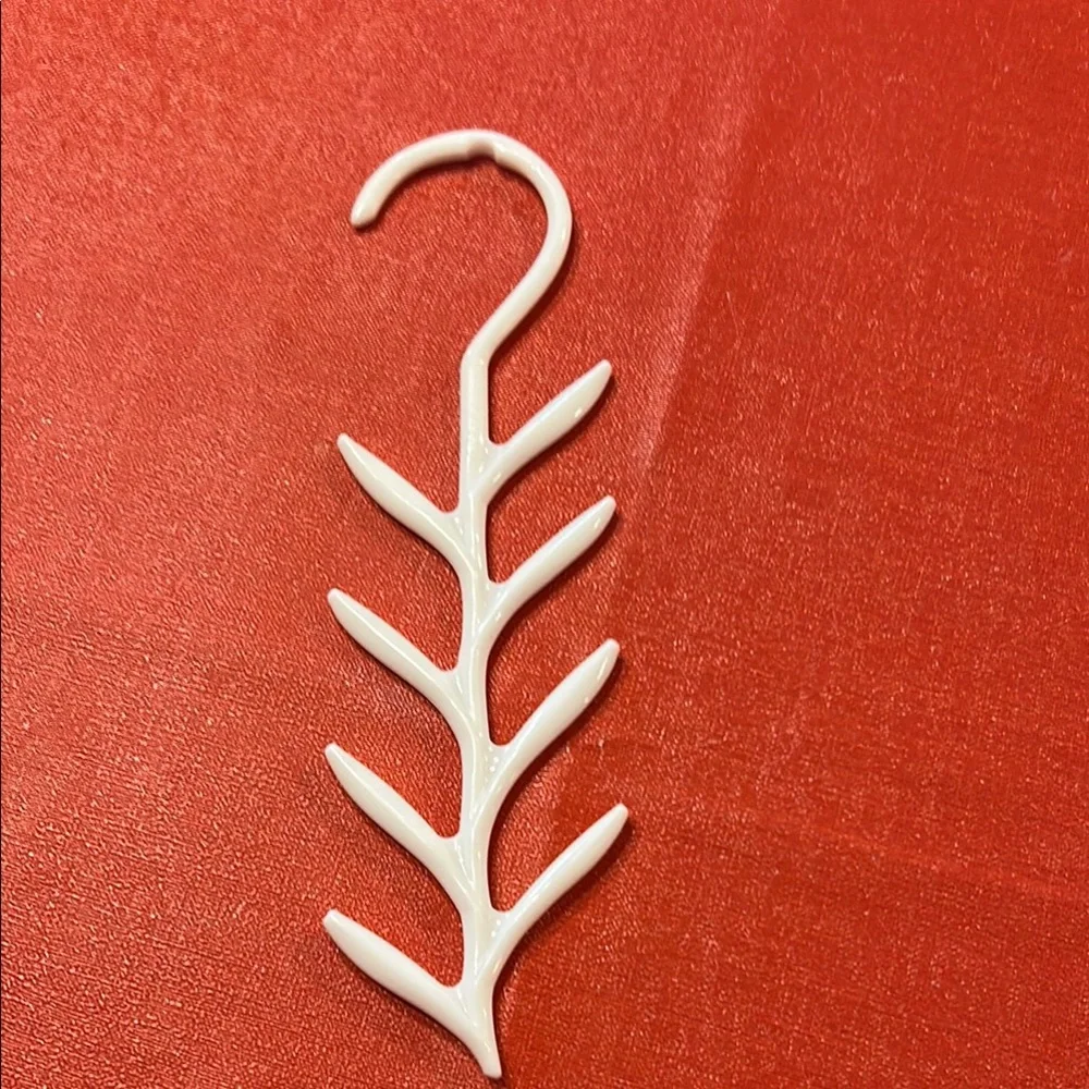 White Plastic Tree Branch Hangers